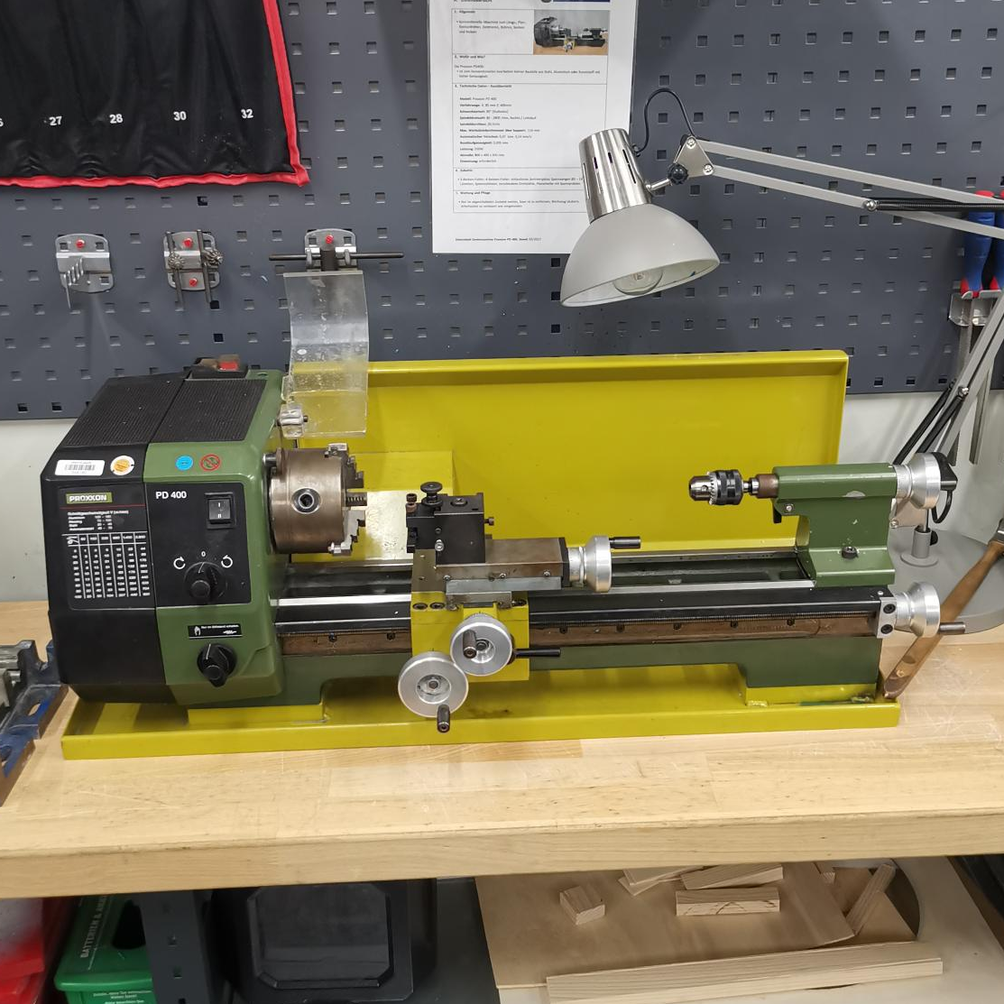 Phone holder CAD design